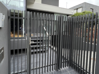 Aluminium blade fence with security gate - Brighton custom-aluminium-blade-fence-security-gate