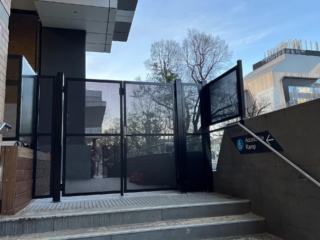 perforated-screen-gates-rmh-2