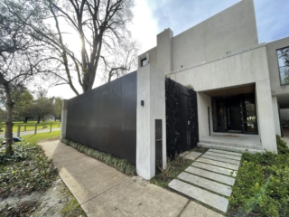 Steel blade louvre fence and gate - Toorak toorak-steel-blade-louvre-fence